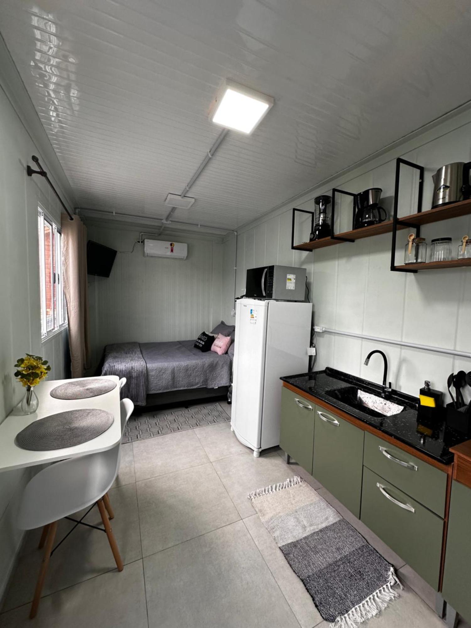Kitnet Container Com Garagem Villa Itapema Ngoại thất bức ảnh